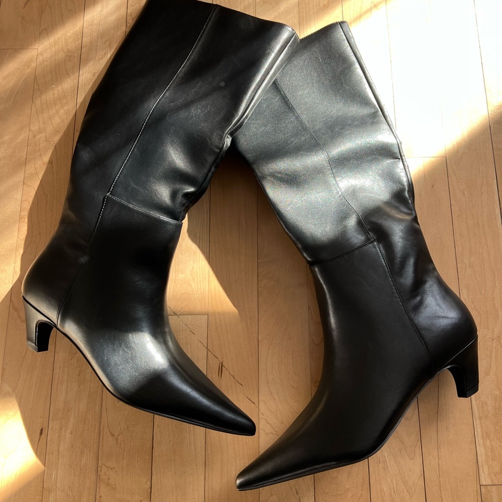 JustFab boots NEVER WORN